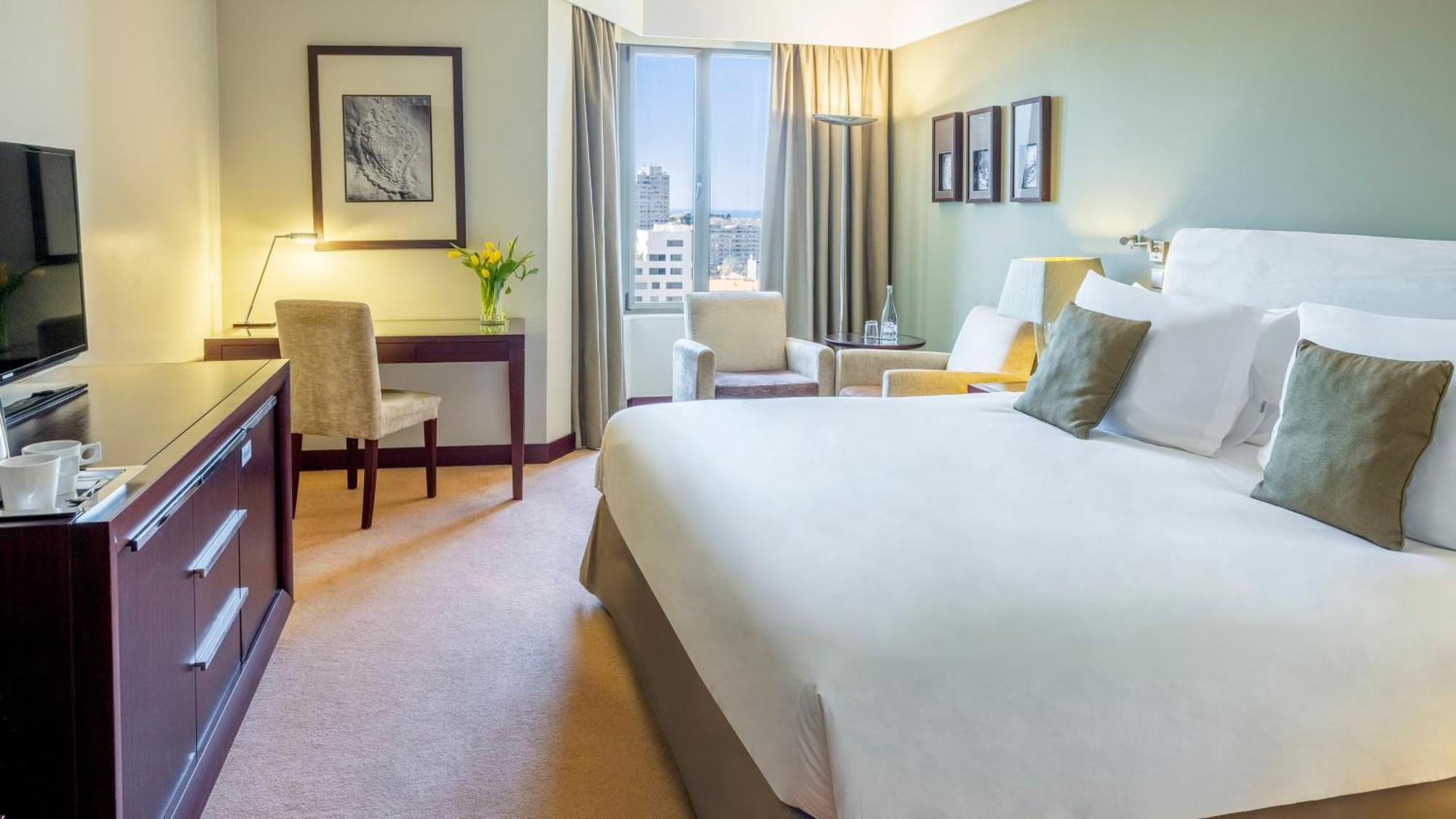 Crowne Plaza Porto, an IHG Hotel Zewnętrze zdjęcie