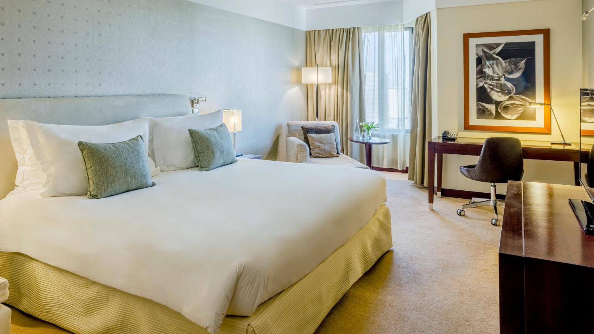 Crowne Plaza Porto, an IHG Hotel Zewnętrze zdjęcie A room at the InterContinental London Park Lane